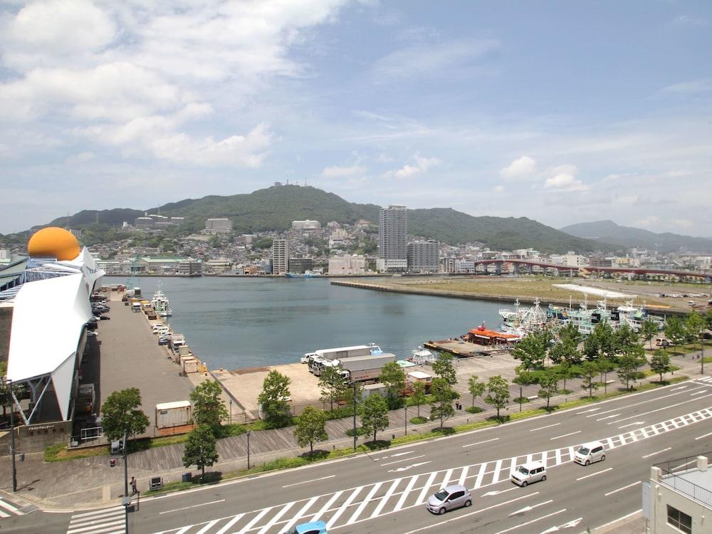 Apa Hotel Nagasaki Ekiminami מראה חיצוני תמונה
